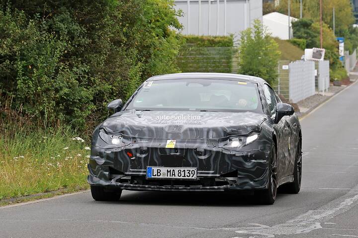 mercedes-amg-gt-4-door-ev-looks-like-a-bugatti-hypersedan-from-the-rear_1