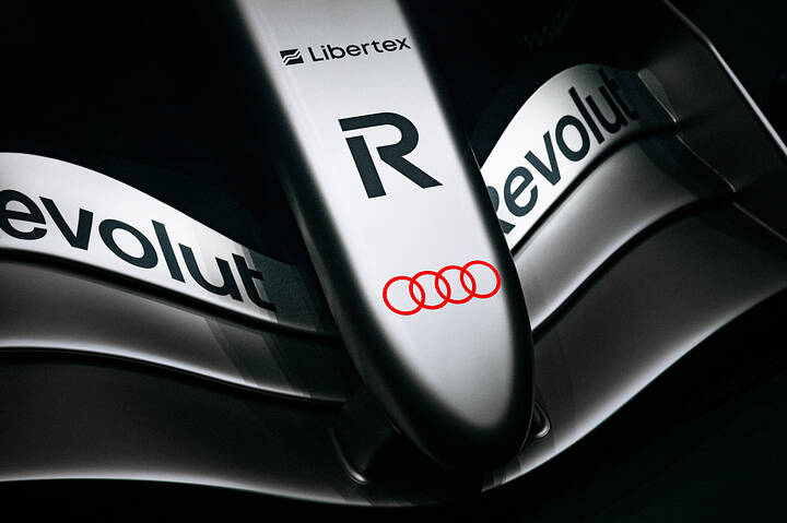 Audi_Revolut_F1_Team_R26_Livery_-_Launch (4)