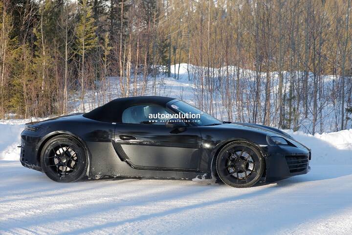 imgi_42_2027-porsche-718-electric-starts-fourth-winter-testing-season_11