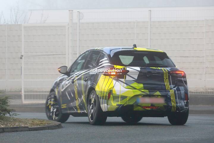 imgi_57_spy-photos-2027-opel-corsa-gse-coming-later-this-year-as-the-peugeot-e-208-gti-s-twin_19