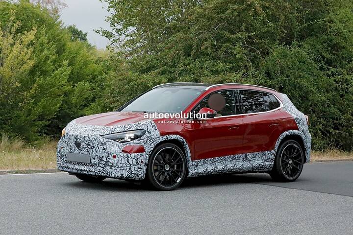 2027-mercedes-amg-gla-electric-sheds-more-camo-now-that-the-donor-benz-is-out-in-the-wild-274390_1