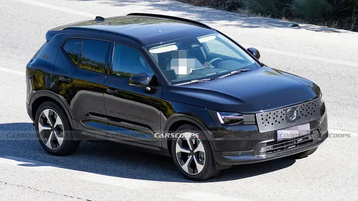 2027-Volvo-XC40-Facelift-Scoop-4-newcarscoops-2048x1152
