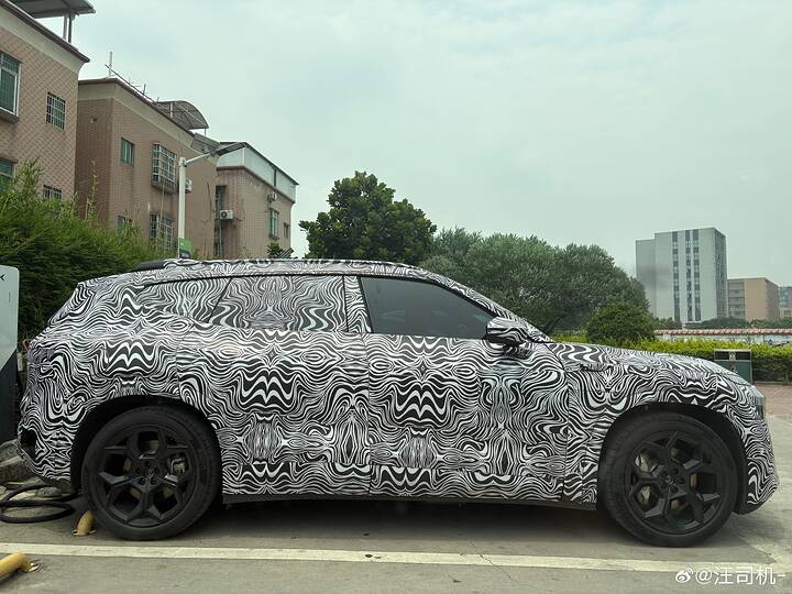 005YJcMHly1i3jh12qvi5j34eo3b0qv6