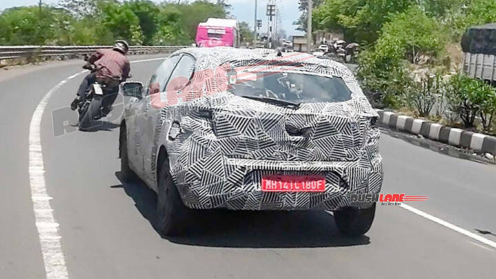 2027 Tata Altroz _ newcarscoops_ 0003
