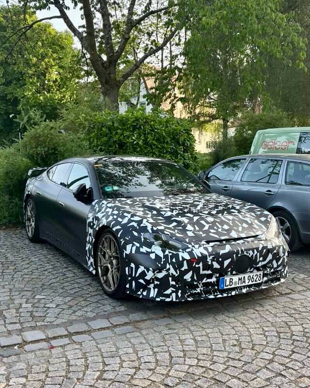 2027 Mercedes-AMG GT4 EV - newcarscoops - 1918