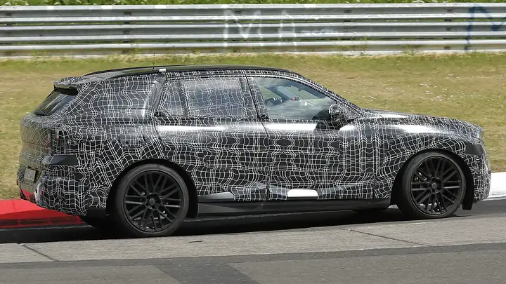 BMW X5 - rear angled nurburgring_perfll