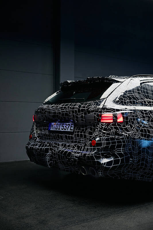 P90512289_highRes_the-all-new-bmw-m5-t