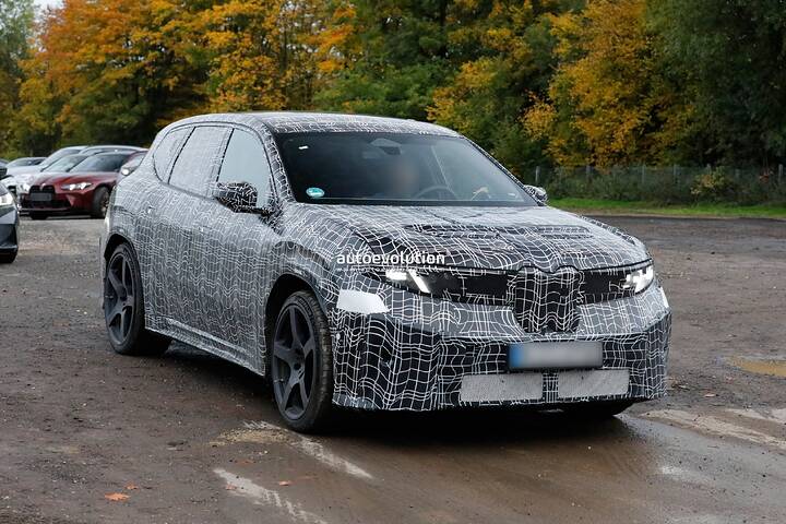 imgi_60_bmw-s-ix3-m-spied-up-to-1000-hp-rumored_16