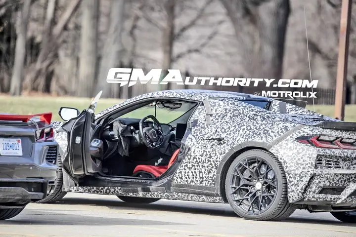 2026-Chevrolet-Corvette-ZR1-Zora-Prototype-Spy-Shots-March-2025-Interior-010-1536x1024