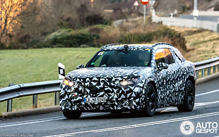 mercedes-amg-suv-2aa9d-c960405122025150622_2