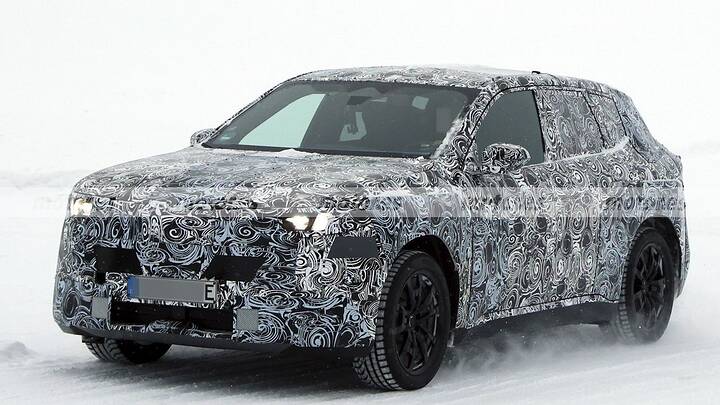 bmw-ix1-2027-fotos-espia-pruebas-invierno-2026113063-1773407848_3