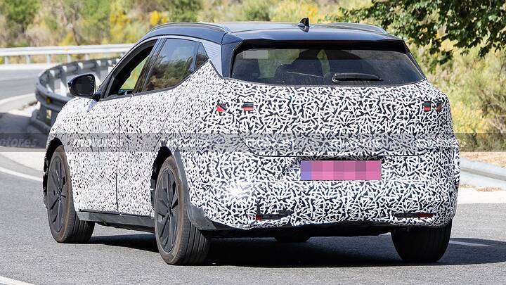 interior-renault-scenic-2027-electrico-fotos-newcarscoops-2026115240-1783792503_14
