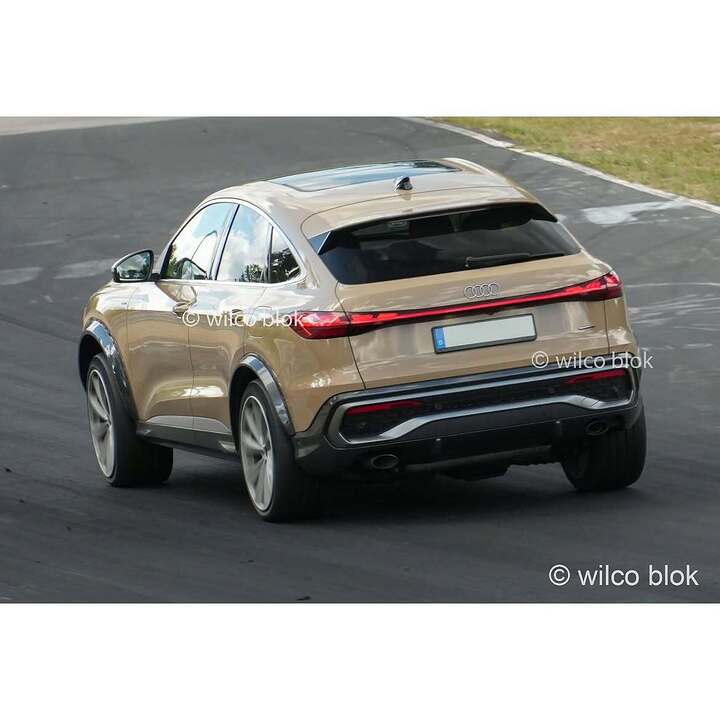 Audi RSQ5 spied testing at the Nürburgring!📷 © Wilco Blok - do not use these photos without pe (2)