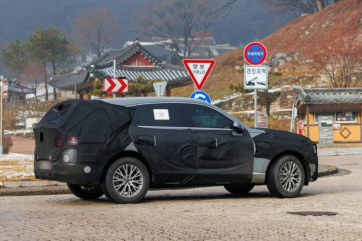 thumb-bab298c01476064cb6f41ed5f878126d_1766054618_7986_950x633