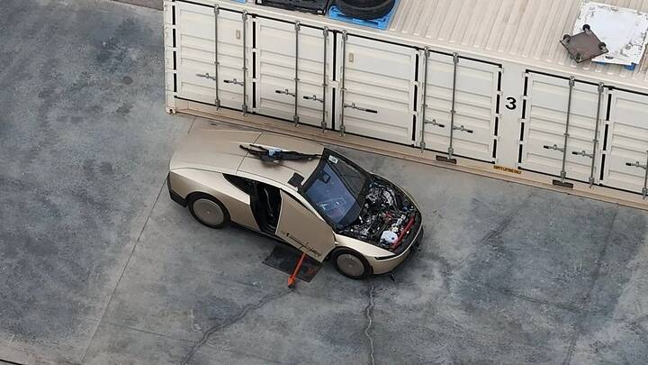 imgi_4_Tesla Cybercab’s Internal Design-newcarscoops-8abe4