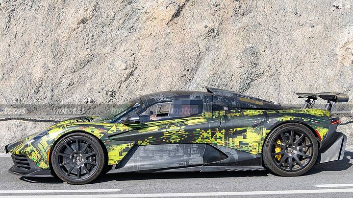 aston-martin-valhalla-amr-2027-fotos-newcarscoops-2026113948-17777463378