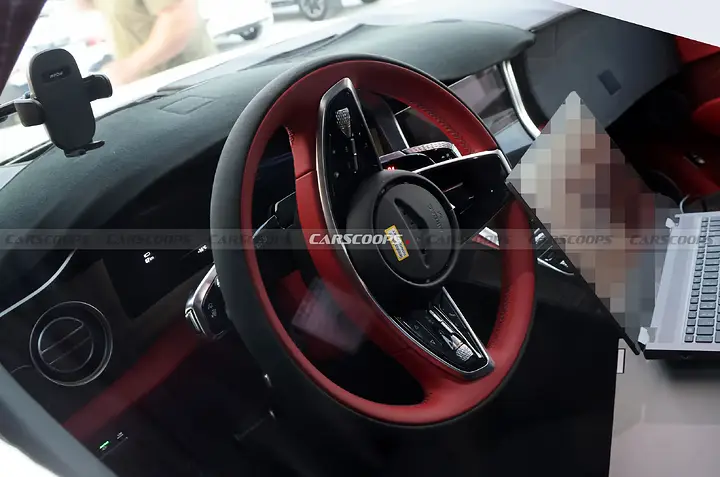 Bentley’s Electric SUV Has An Ultra-Lux Interior With Curved Displays newcarscoops_82b0