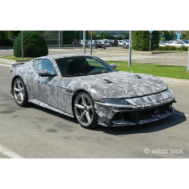 A hardcore Ferrari 12Cilindri Versione Speciale is on the way, featuring a ducktail rear spoi (1)