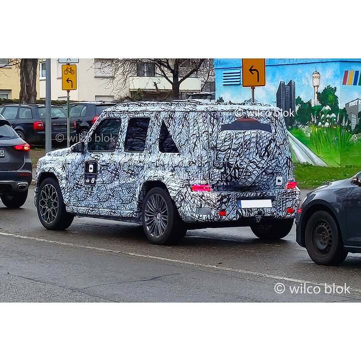 64b1ee89-de49-45e4-8906-93b6307152ab