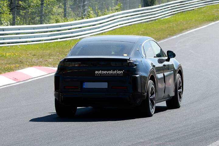 watch-out-tesla-model-x-the-2027-porsche-cayenne-coupe-is-coming-with-ev-power_15