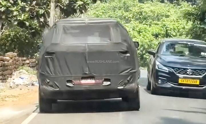 2027-hyundai-electric-suv-spied-new-small-newcarscoops-1
