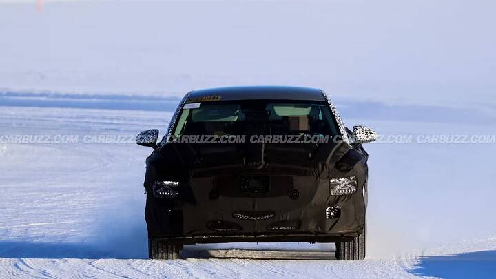 imgi_46_genesis-g80-hybrid-1