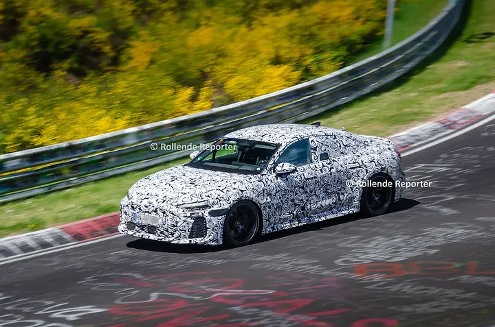 Hey psssst, Audi! 🤫 It's not too late to revise your naming strategy and continue the RS4 lega