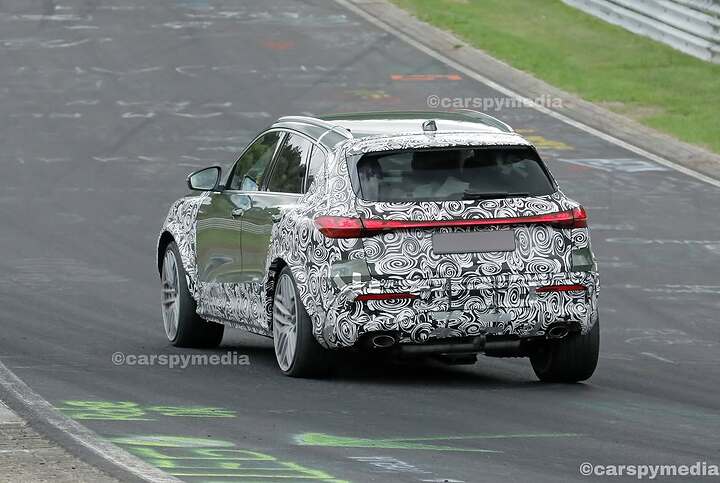 Yesterday, the new Audi RS Q5 Sportback made its first appearance on camera. The standard Audi R (3)