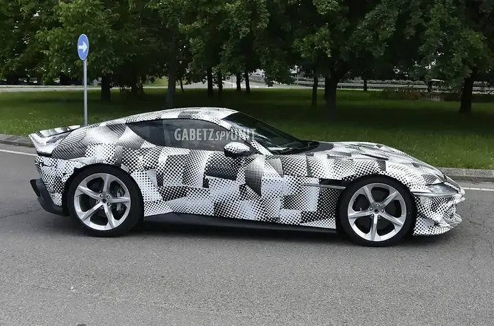 Ferrari 12Cilindri VS (Versione Speciale) (2)