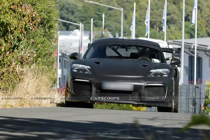 Porsche-911-GT2-RS-Slantnose-Scoop-1-1536x1026