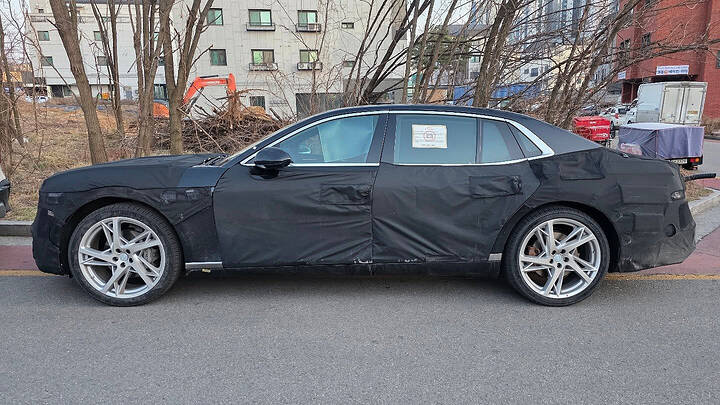 2027 genesis G90 facelift newcarscoops 0008