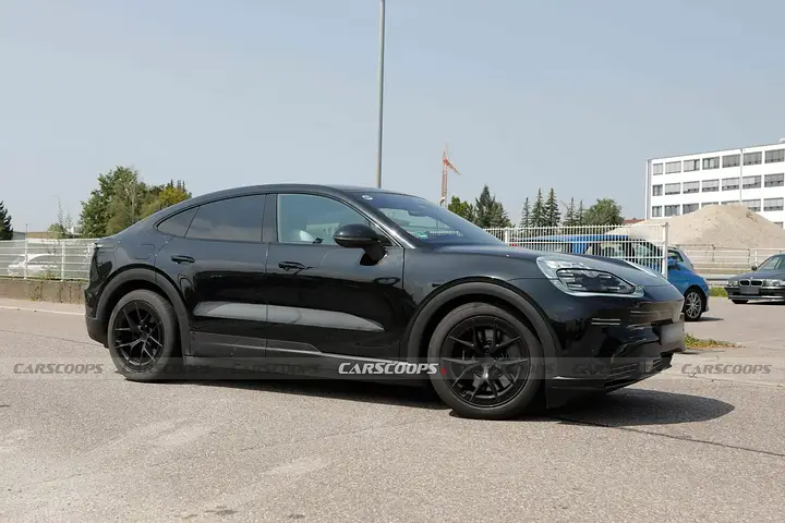 Porsche-Cayenne-Coupe-Electric-Spy-Shots-06-2048x1366