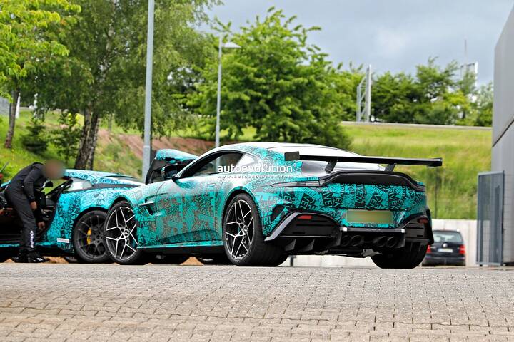 spy-photos-2027-aston-martin-vantage-rs-newcarscoops-with-more-production-intent-parts_16