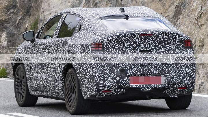 Nissan tiene otro plan con el nuevo LEAF 2026, y este primer vistazo al interior lo deja claro 9