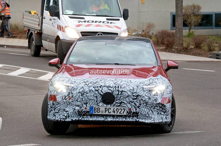 electric-variant-of-the-2026-mercedes-benz-cla-spied-with-even-more-revealing-camouflage_4