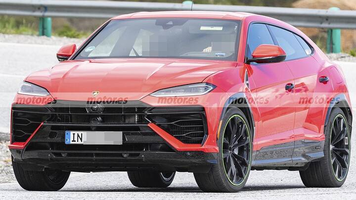 Audi has been keeping this to itself, the upcoming Q8 is already being tested with the best of Lamborghini under the hood.