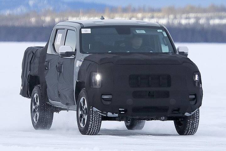 kia-tasman-spy-002