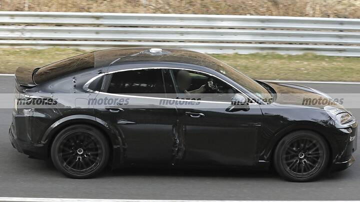 porsche-cayenne-coupe-electrico-2027-pruebas-nurburgring-2025107460-1743437594_3