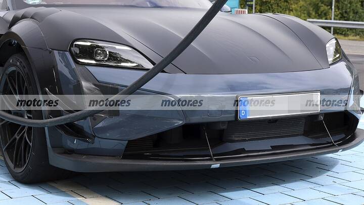 El Taycan más salvaje de la historia vuelve a dejarse ver en fotos espía, Porsche quiere volver a ser el rey 1