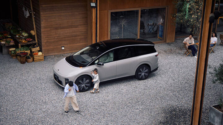 li_auto_i8_official_images-2-800x450
