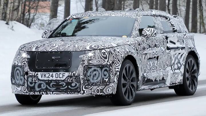 Range Rover Velar - front 3_4_lepi6j