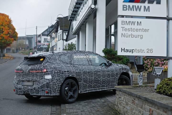 imgi_57_bmw-s-ix3-m-spied-up-to-1000-hp-rumored_13