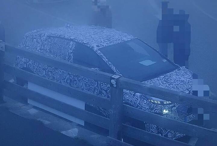 💥💥💥💥💥 SPY SHOTS- ALL-NEW ENTRY-LEVEL AUDI Q2 E-TRON SURFACES #carspy #carspyshots #spyshots (2)