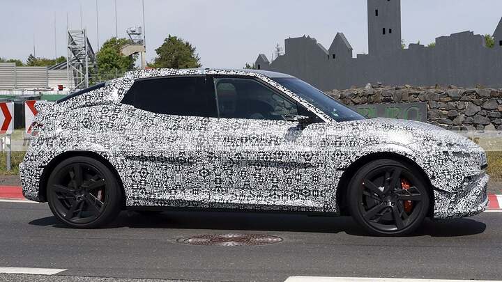 Genesis sigue dando forma a su GV60 Sport, un SUV eléctrico tan radical que los alemanes ni se lo plantean 6