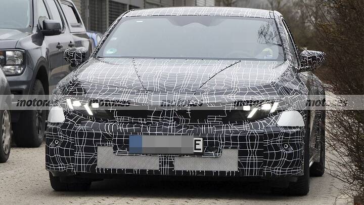 imgi_4_bmw-m3-sedan-electrico-fotos-espia-2027-2025111691-1766160548_1