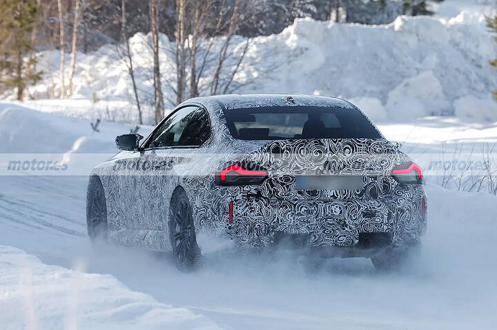 El nuevo BMW M2 CS se traslada a las pruebas de invierno tras un larg (17)