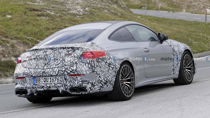 2027 Mercedes-AMG CLE 63 _newcarscoops_b62bb