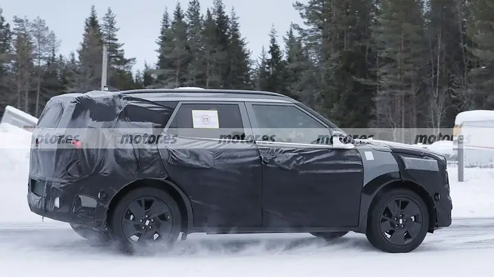 kia-seltos-hybrid-2026-fotos-espia-2025106672-1739532114_5