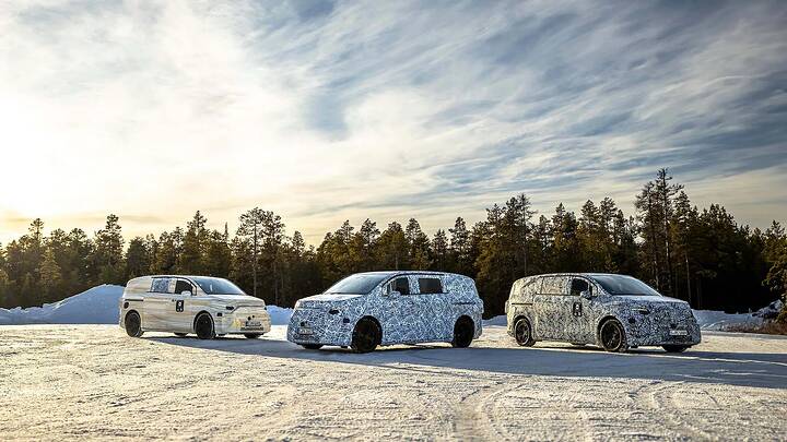 015-mercedes-benz-van-ea-prototype-drive-review