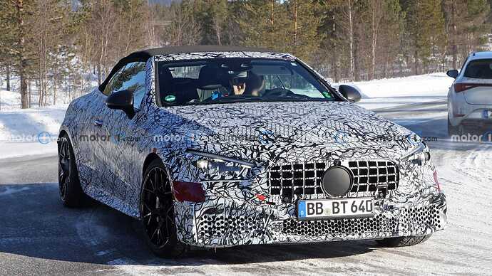 mercedes-amg-cle-63-convertible-spy-shots-production-ready (2)
